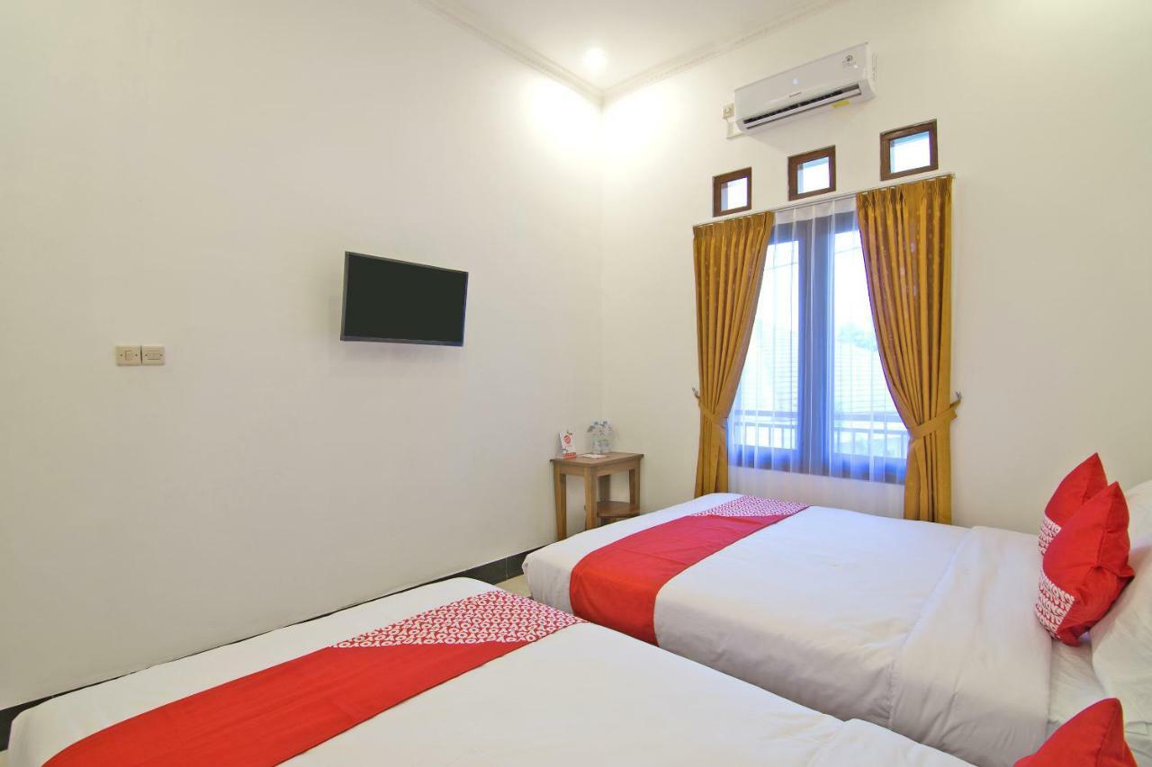 Oyo 931 Dara Dewi Homestay Γιογκιακάρτα Εξωτερικό φωτογραφία